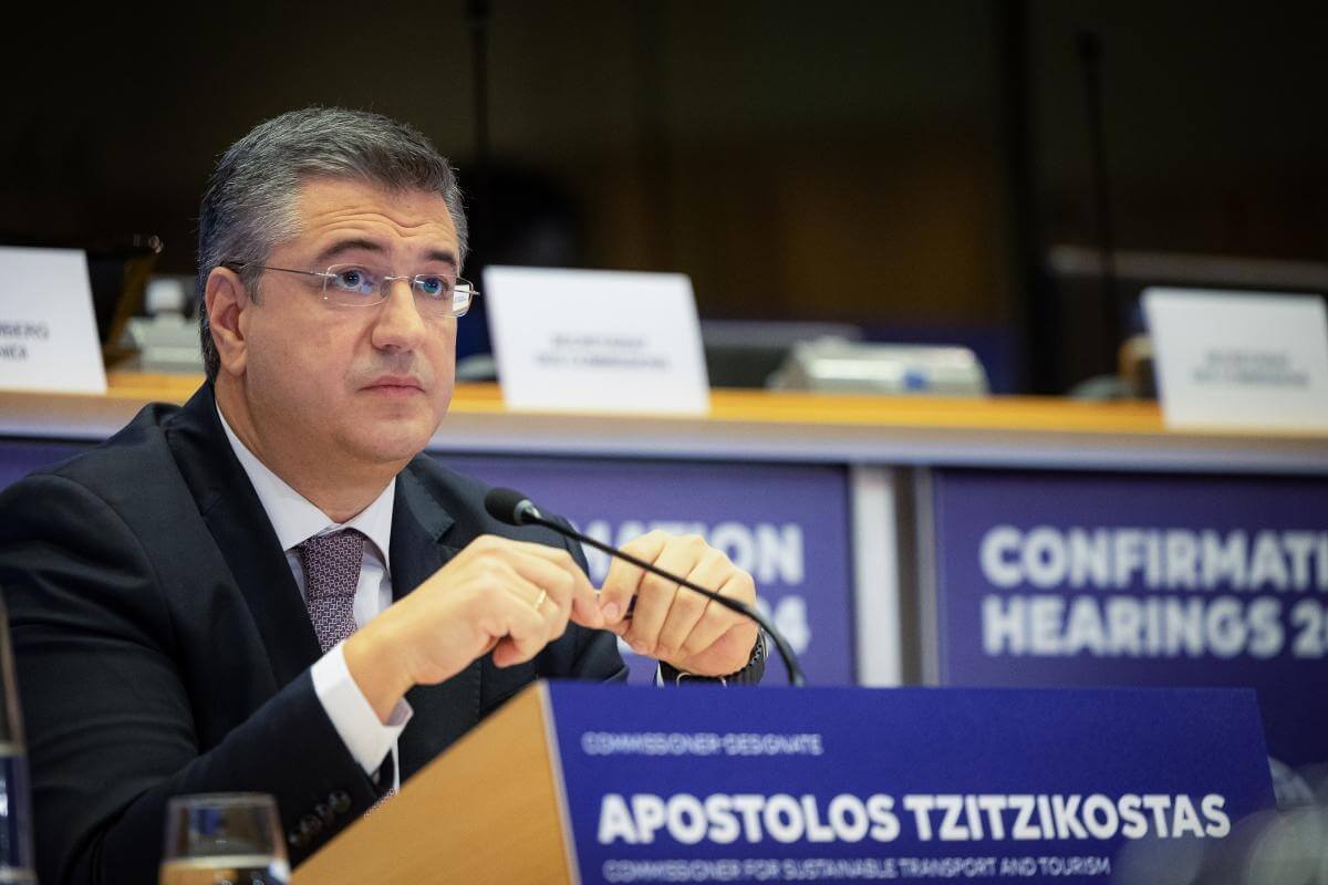 Apostolos Tzitzikostas