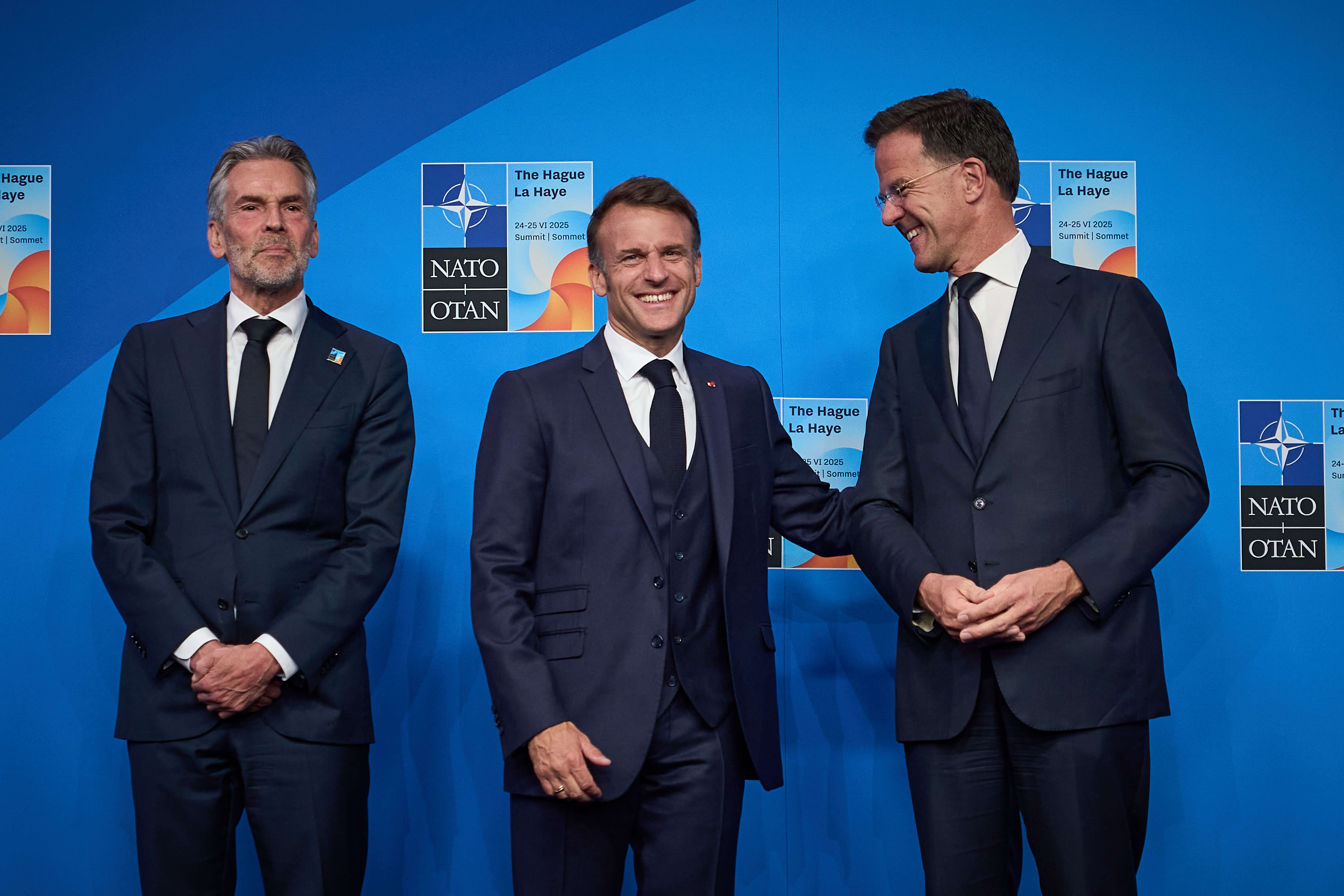 Dick Schoof, Emmanuel Macron, Mark Rutte