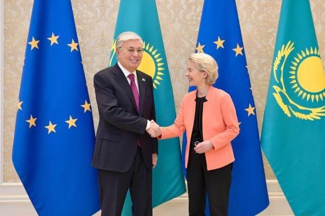 Kassym-Jomart Tokayev, Ursula Von der Leyen