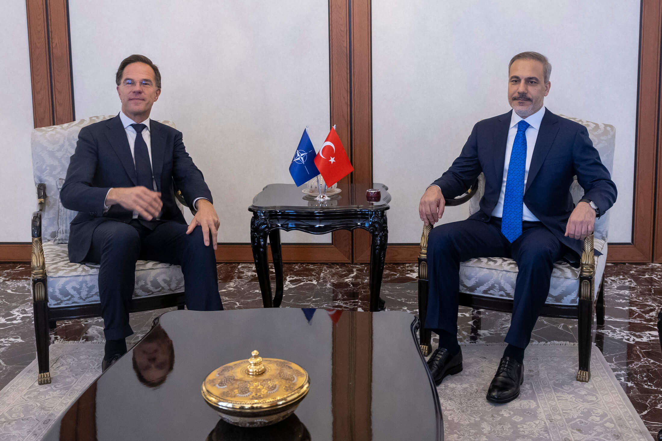 Mark Rutte, Hakan Fidan