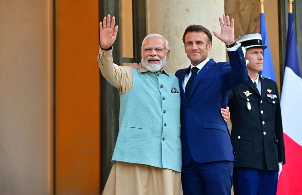 Narendra Modi with Emmanuel Macron