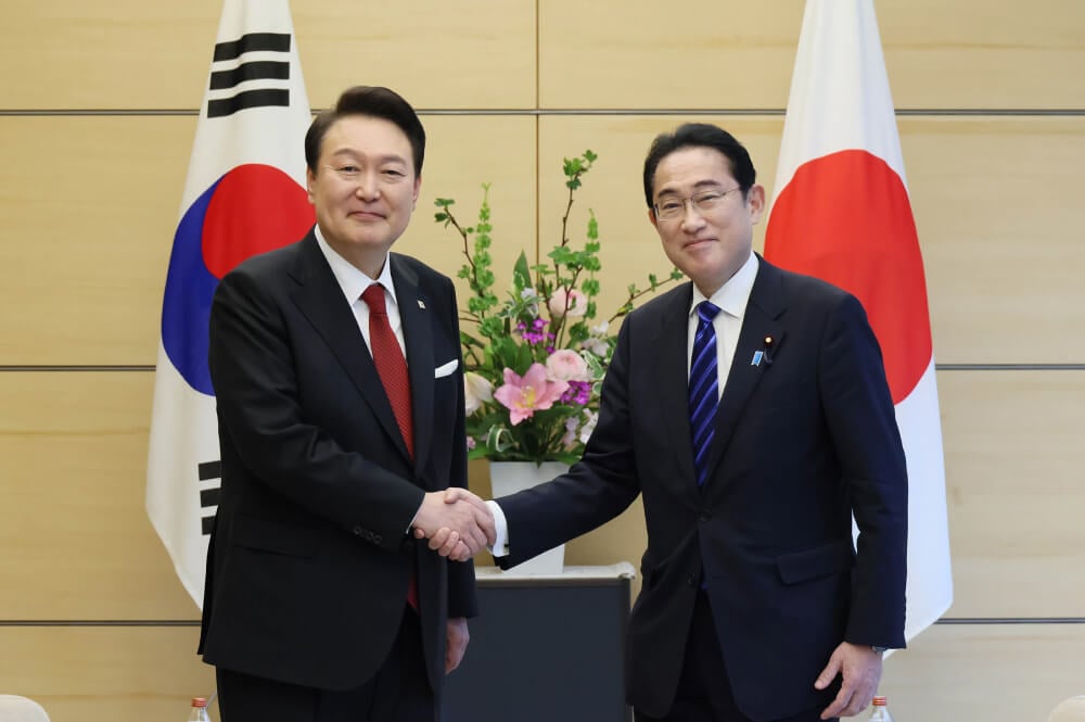 FMs of Japan, South Korea, China