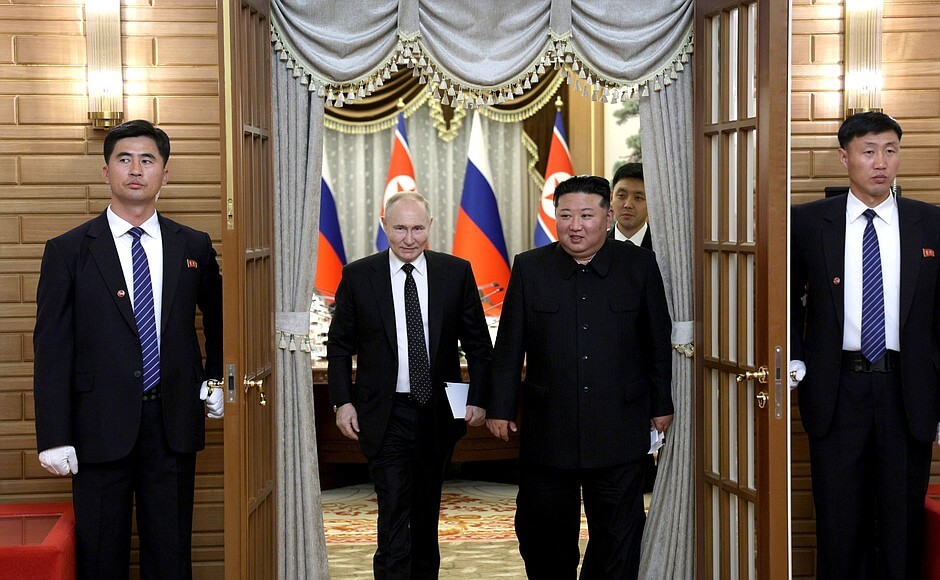 Vladimir Putin with Kim Jong Un