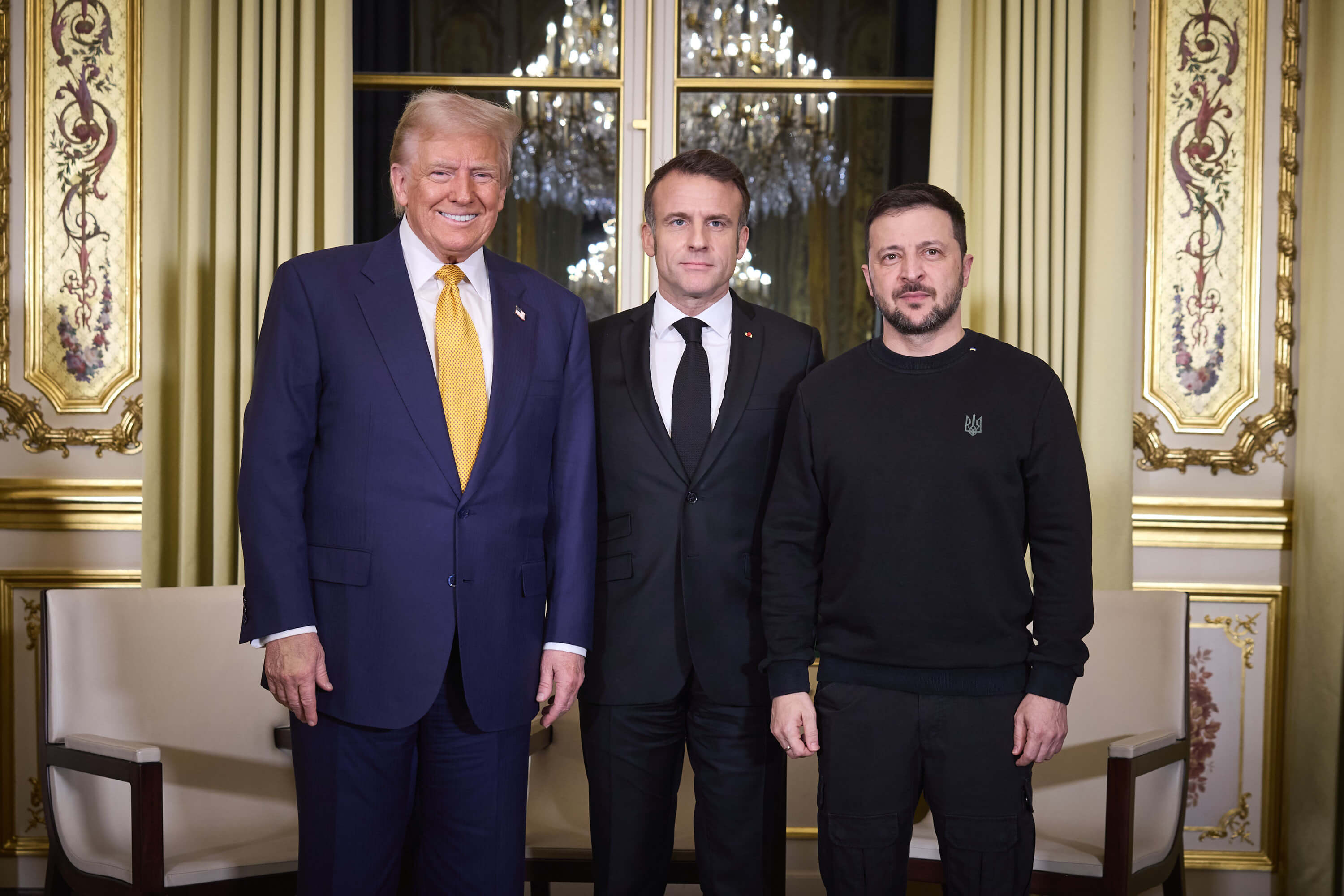 Donald Trump, Emmanuel Macron, Volodymyr Zelensky