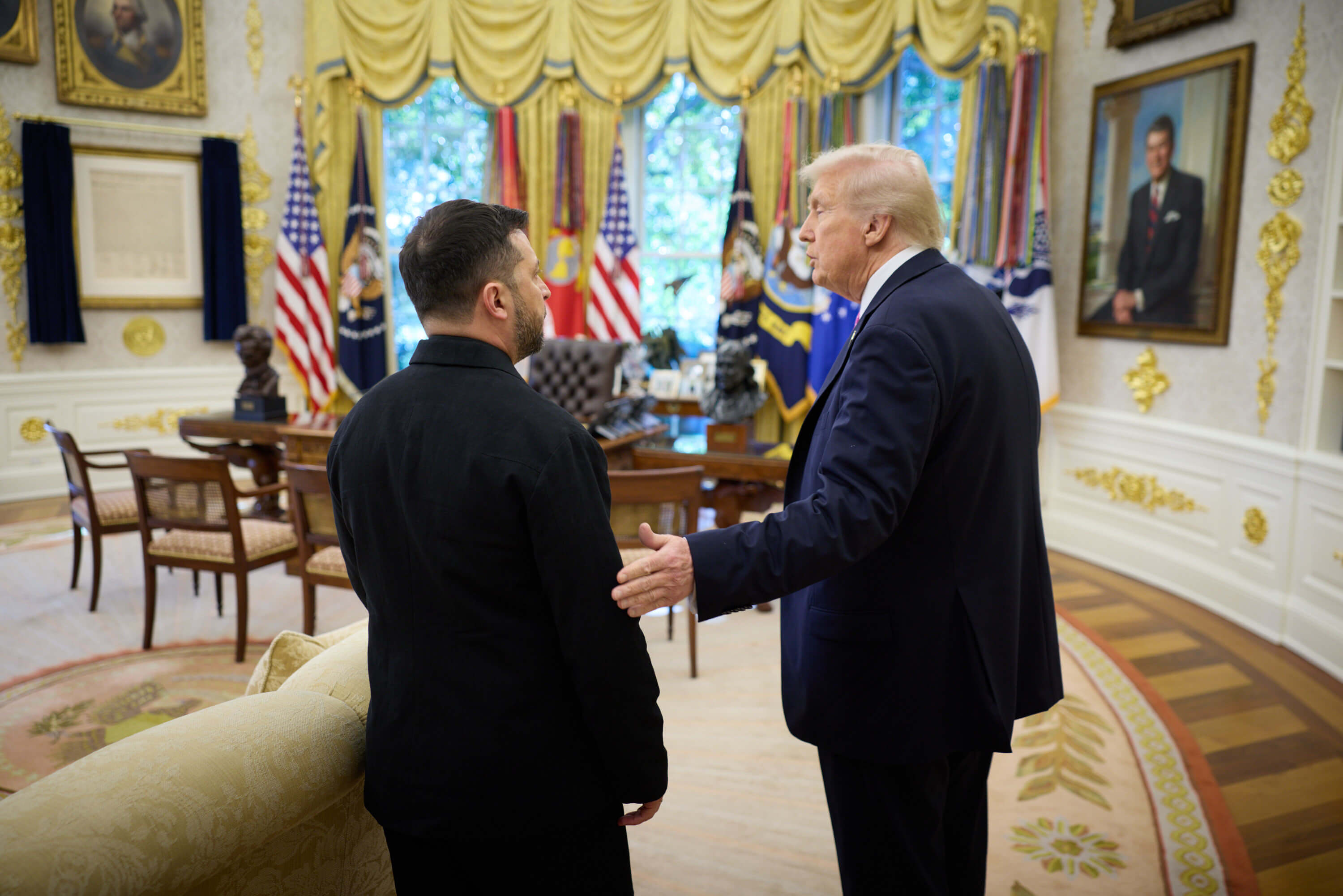 Volodymyr Zelenenskyy, Donald Trump