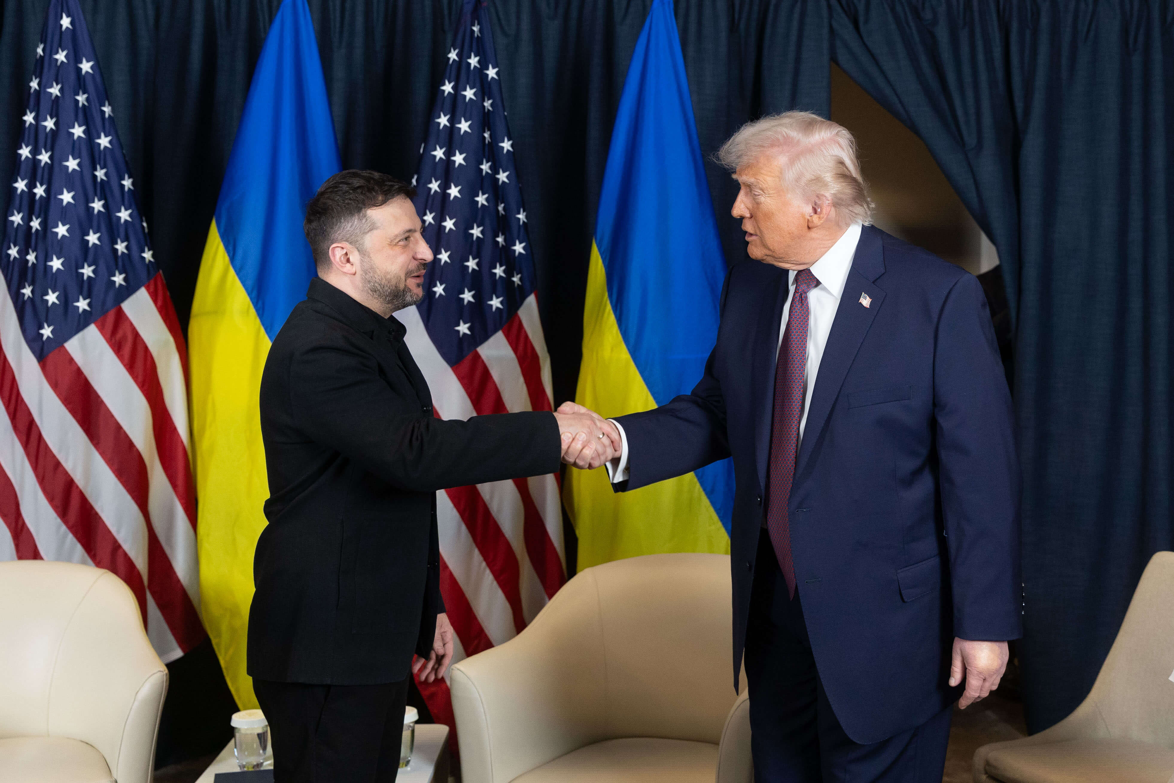 Volodymyr Zelenskyy, Donald Trump