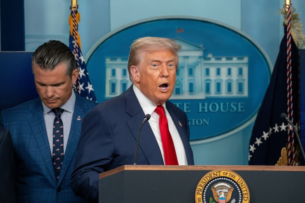 Donald Trump, Pete Hegseth