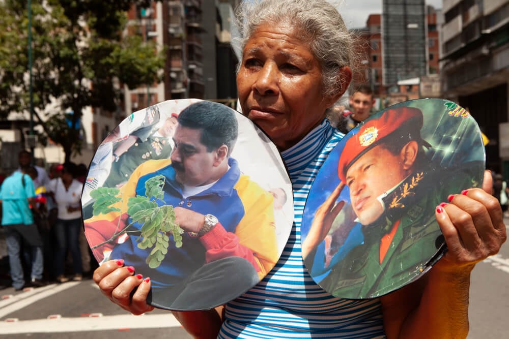Maduro Chavez Posters