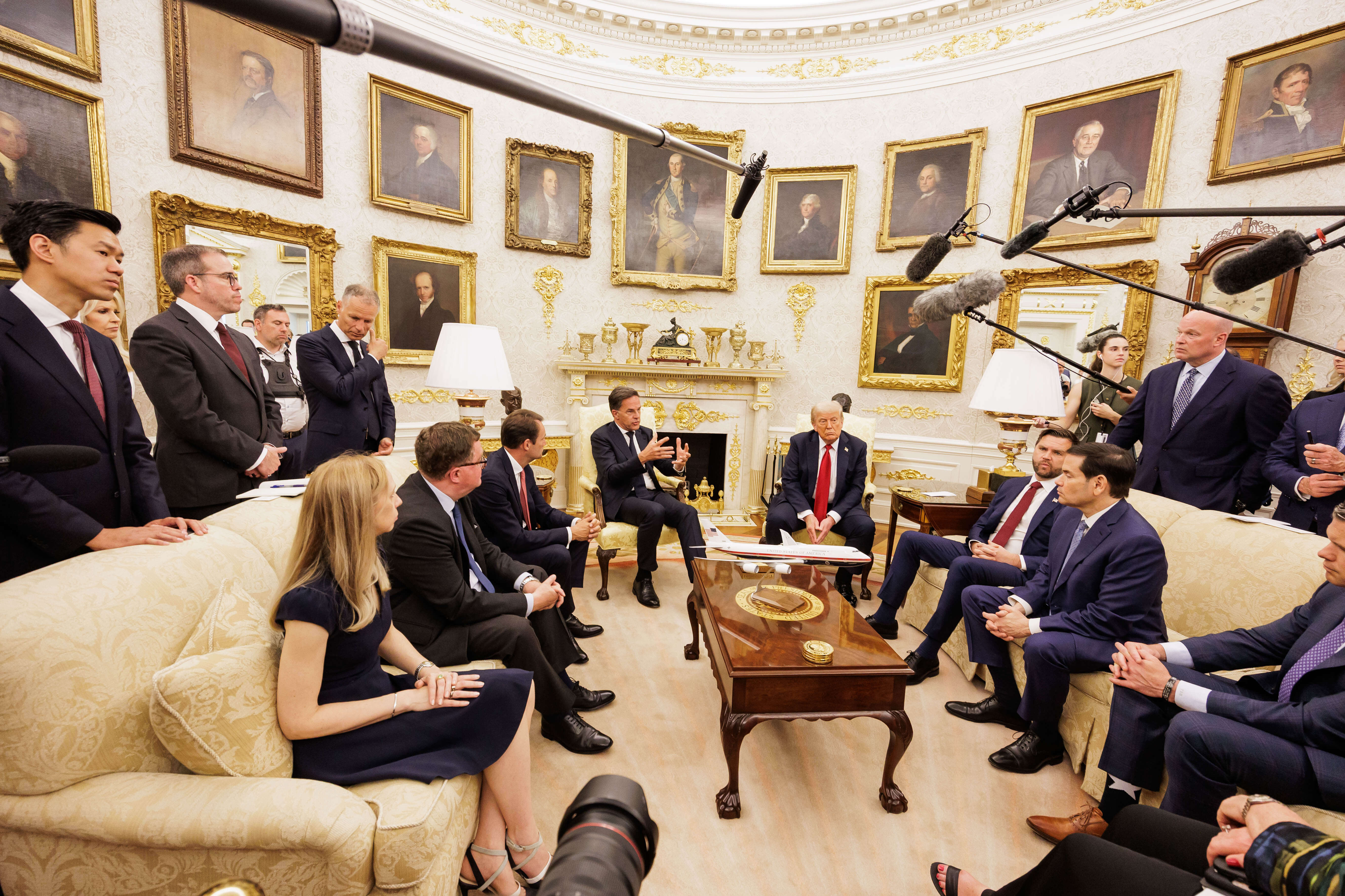 Mark Rutte, Donald Trump