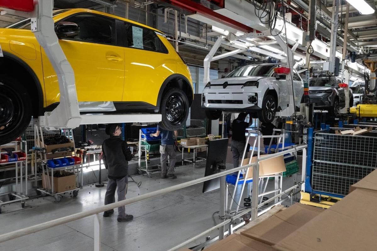 Renault Production Line