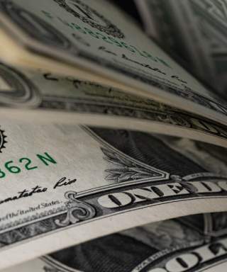 safe‑haven currency
