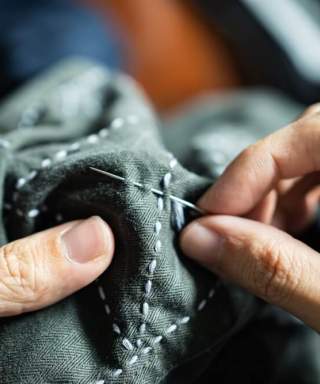 customers to mend worn clothes