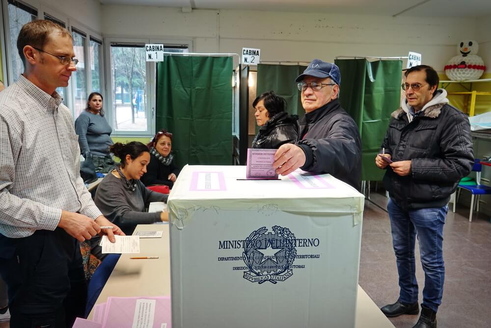 Italy Voting